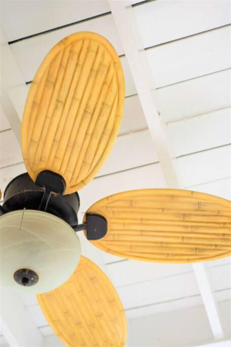 Island House # 9 Apartment Driftwood Village Bagian luar foto
