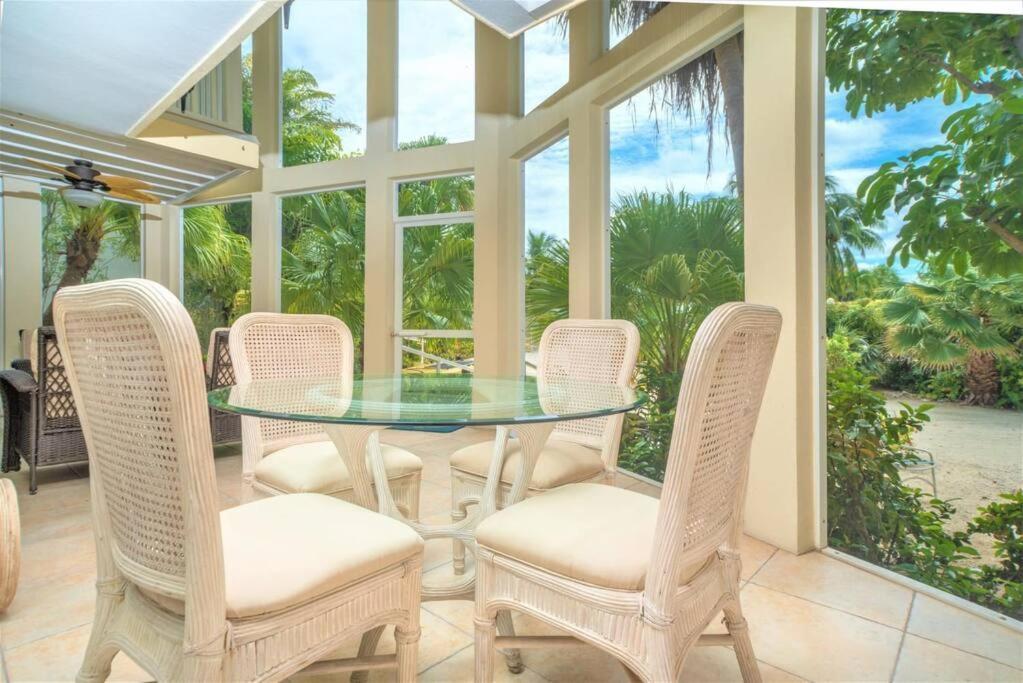 Island House # 9 Apartment Driftwood Village Bagian luar foto