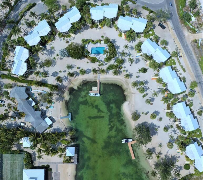 Island House # 9 Apartment Driftwood Village Bagian luar foto