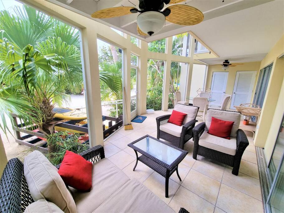 Island House # 9 Apartment Driftwood Village Bagian luar foto