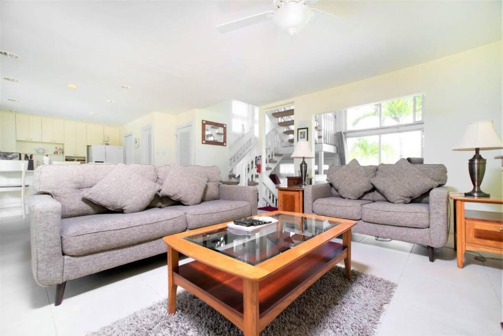 Island House # 9 Apartment Driftwood Village Bagian luar foto