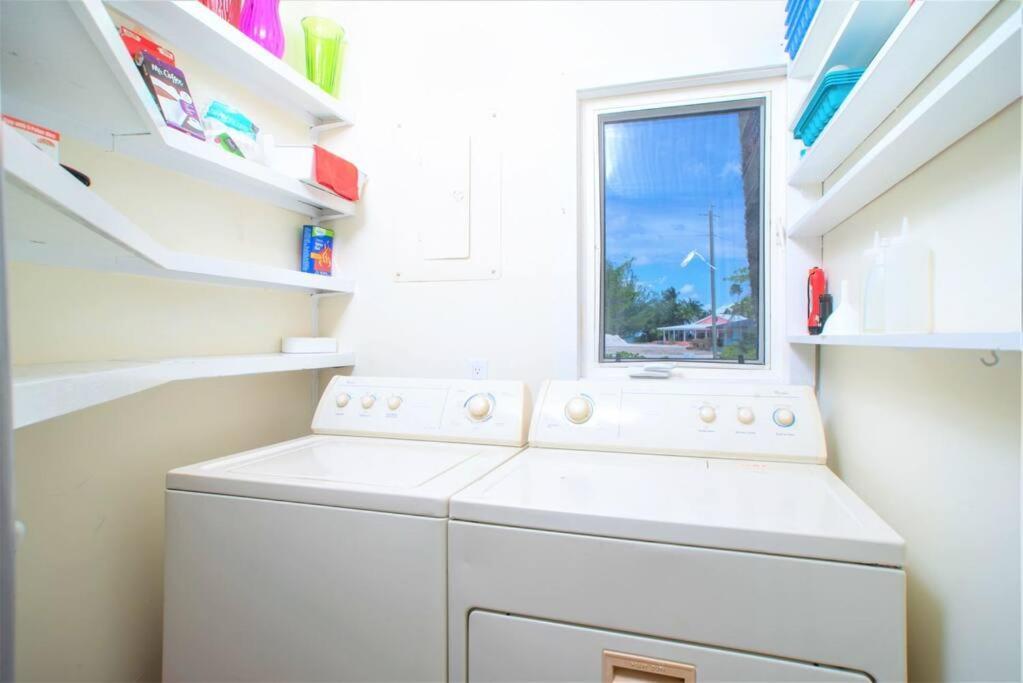 Island House # 9 Apartment Driftwood Village Bagian luar foto