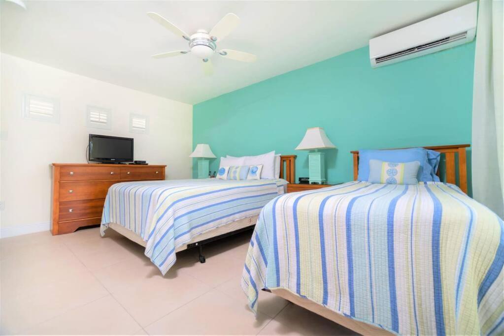 Island House # 9 Apartment Driftwood Village Bagian luar foto