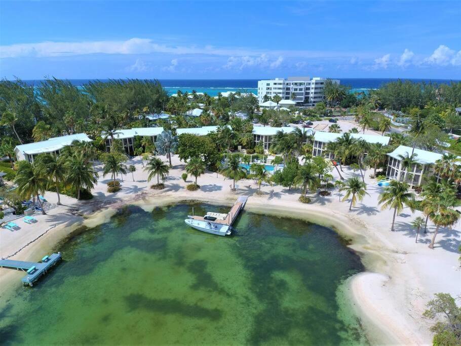 Island House # 9 Apartment Driftwood Village Bagian luar foto