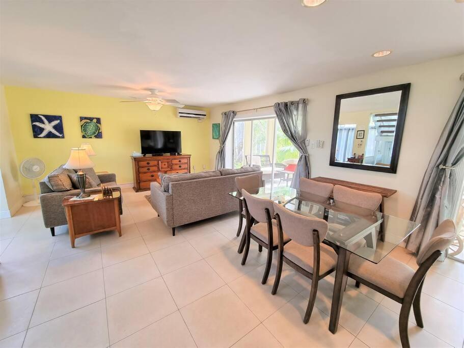 Island House # 9 Apartment Driftwood Village Bagian luar foto
