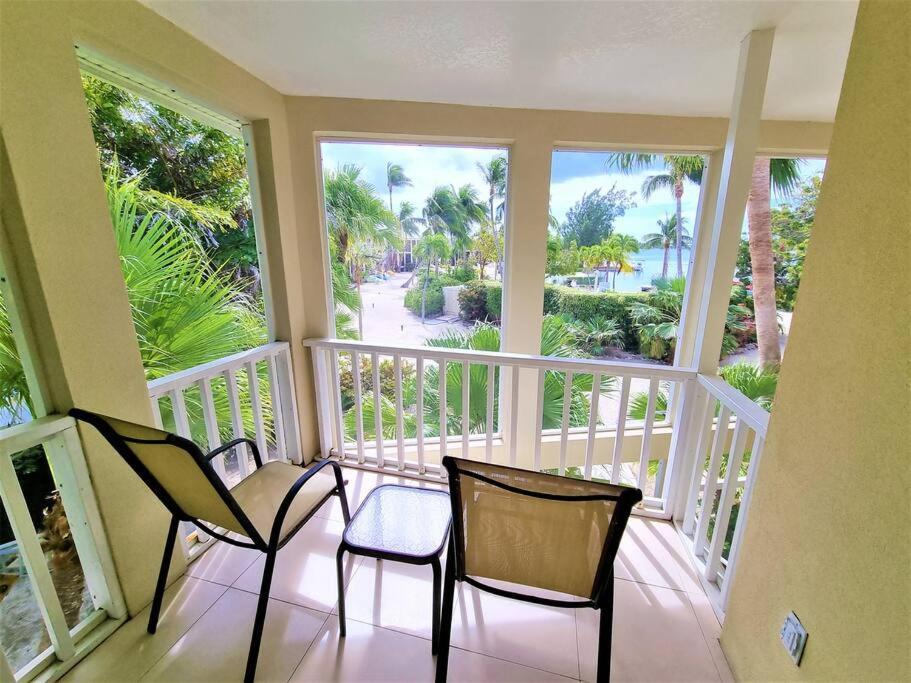 Island House # 9 Apartment Driftwood Village Bagian luar foto